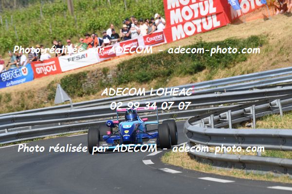 http://v2.adecom-photo.com/images//6.COURSE DE COTE/2022/5_LA_POMMERAYE_2022/BEZINAUD_David/79A_3525.JPG